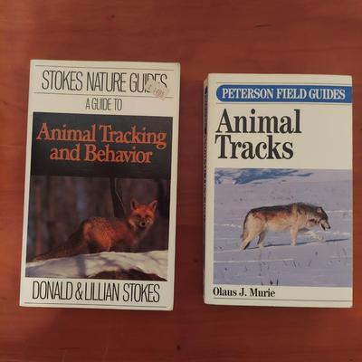 North American Tracking and Field Guides (O-BBL)