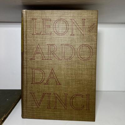 Leonardo da Vinci Books (LR-RG)