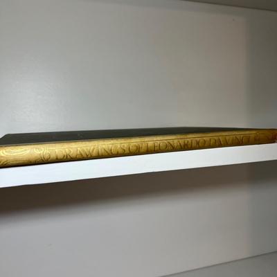 Leonardo da Vinci Books (LR-RG)