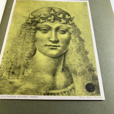 Leonardo da Vinci Books (LR-RG)