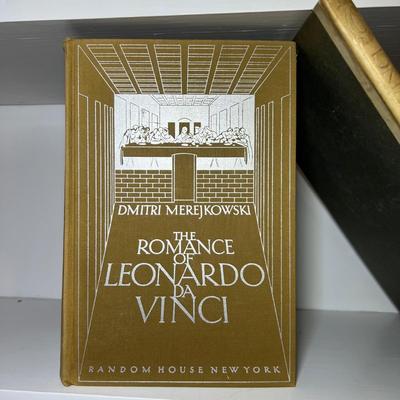 Leonardo da Vinci Books (LR-RG)
