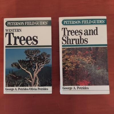 Field Guides and Other Reference Books For Trees and Flowers (O-BBL)