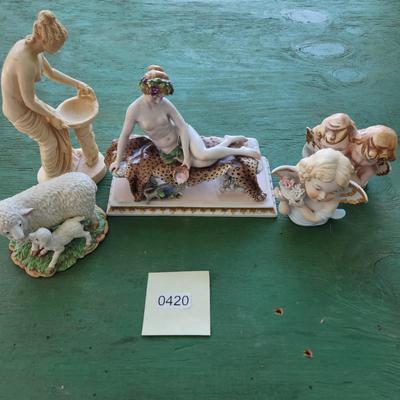 Mixed Lot of 5 Figurines Scheibe Alsbach, A. Santini , Tilso, Homco 1483 Sheep ,