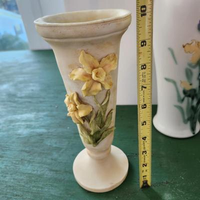 Lot of 6 Decorative Vases