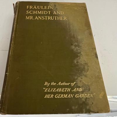 Elizabeth and Her German Garden & More Books by Same Author (LR-RG)