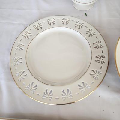 Mixed Lot of Lenox Plates, Bowls, Picture Frames