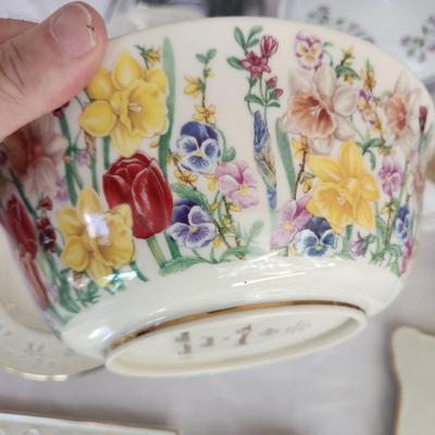 Mixed Lot of Lenox Plates, Bowls, Picture Frames