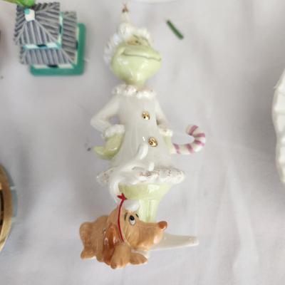 Mixed lot of Lenox , Bible Trinket, Candle holder, Heirloom Bank, Grinch, Clock, Picture Frames
