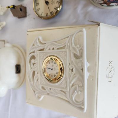 Mixed lot of Lenox , Bible Trinket, Candle holder, Heirloom Bank, Grinch, Clock, Picture Frames