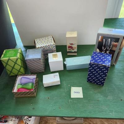 Mixed Lot Glass Avon Hummingbird Collection, EEC Color Glass,