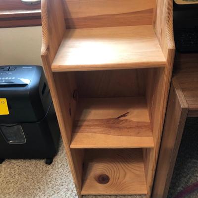 Small shelving unit