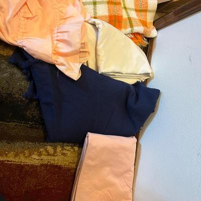 Blankets and table cloth