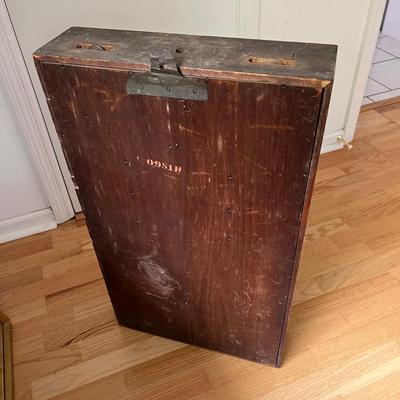 Seth Thomas Eight Day Weight Clock with Key (LR-RG)