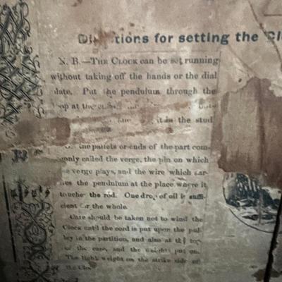 Seth Thomas Eight Day Weight Clock with Key (LR-RG)