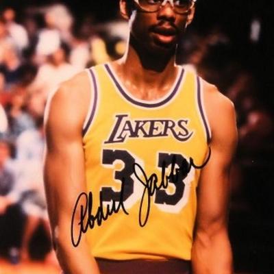 Kareem Abdul-Jabbar signed photo 