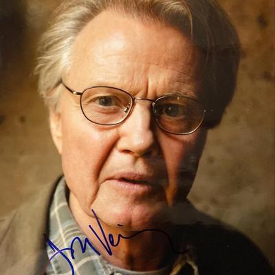 Jon Voight signed photo. GFA Authenticated