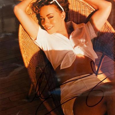 Mariah Carey signed photo