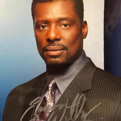 Eamonn Walker signed photo