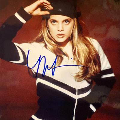 Mena Suvari signed photo