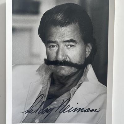 LeRoy Neiman signed photo