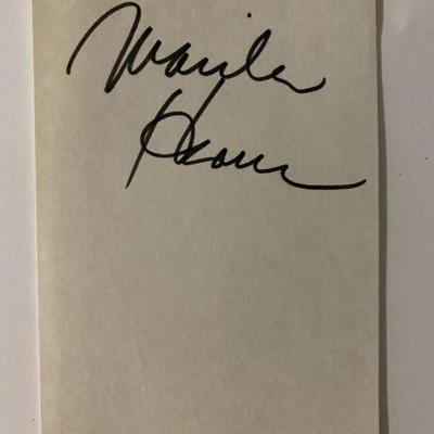 Marilu Henner signature cut