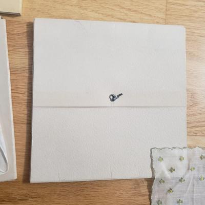 Vintage Handkerchief Collection (DR-KD)