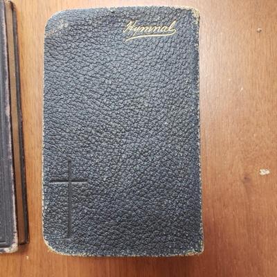 Religion and Antique Bibles from 1800s (DR-KD)