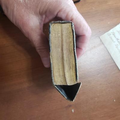 Religion and Antique Bibles from 1800s (DR-KD)