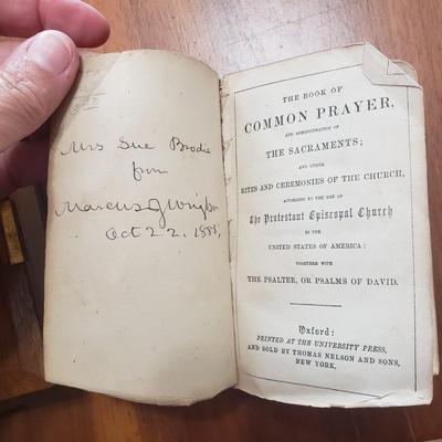 Religion and Antique Bibles from 1800s (DR-KD)