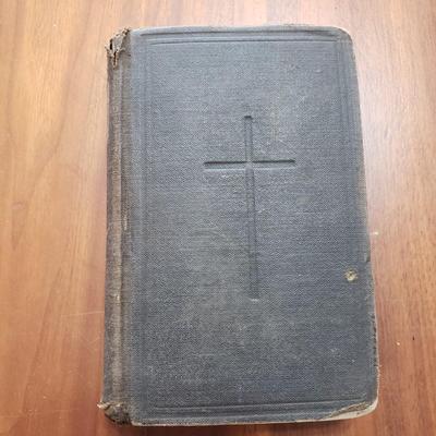 Religion and Antique Bibles from 1800s (DR-KD)