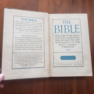 Religion and Antique Bibles from 1800s (DR-KD)