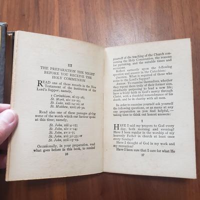 Religion and Antique Bibles from 1800s (DR-KD)