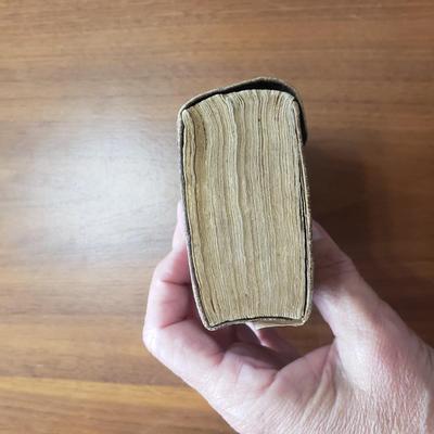 Religion and Antique Bibles from 1800s (DR-KD)