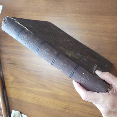 Religion and Antique Bibles from 1800s (DR-KD)