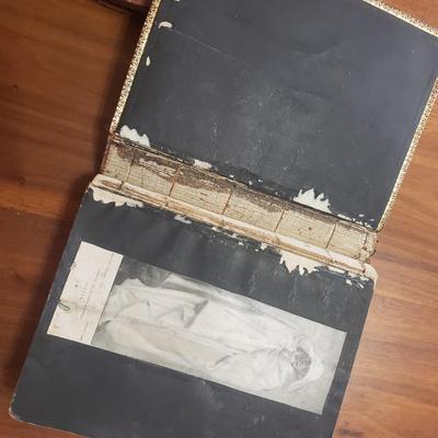 Religion and Antique Bibles from 1800s (DR-KD)