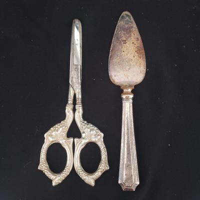 Variety of Ornate Sterling Silver Serving Ware (LR-KD)