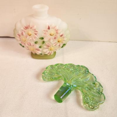 Lot #233 Fenton Art Glass Perfume Bottle