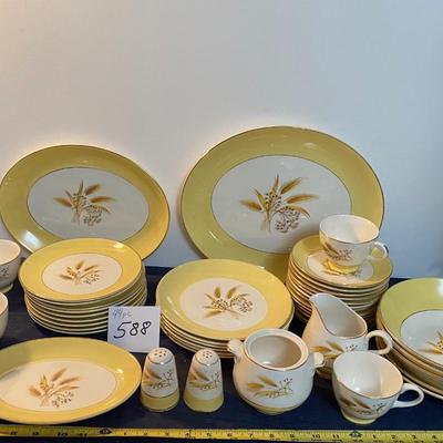 Vintage Century Service Autumn Gold Wheat Set
