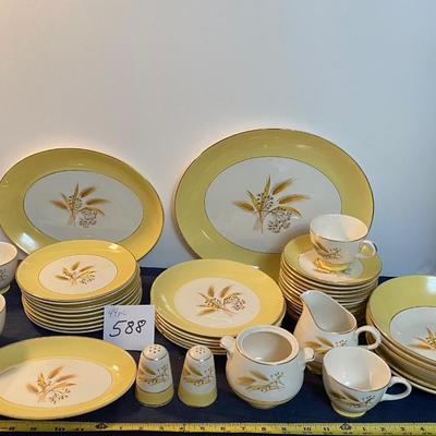 Vintage Century Service Autumn Gold Wheat Set