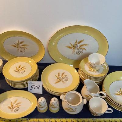 Vintage Century Service Autumn Gold Wheat Set