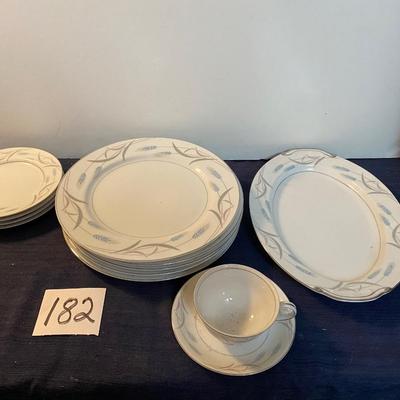 Vintage Valmont China Royal Wheat Set