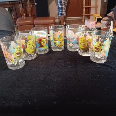 THE MOVIE "SHREK" GLASSES FROM MCDONALD'S