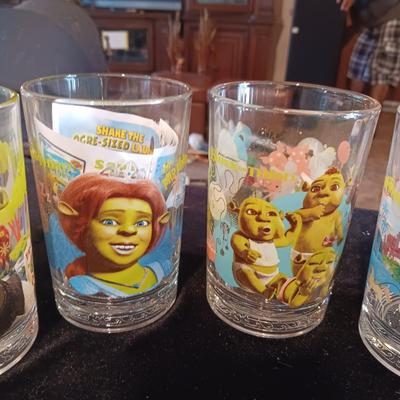 THE MOVIE "SHREK" GLASSES FROM MCDONALD'S