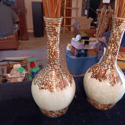 2 MATCHING VASES W/DRIED FOLIAGE
