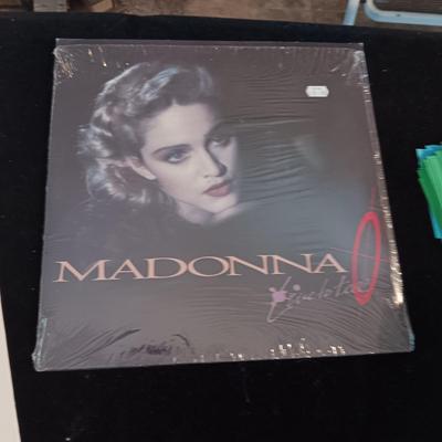 2 MADONNA VINYL RECORDS IN GREAT SHAPE