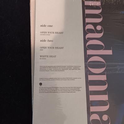 2 MADONNA VINYL RECORDS IN GREAT SHAPE