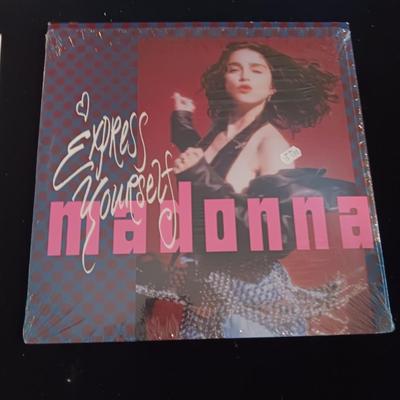 2 MADONNA VINYL RECORDS IN GREAT SHAPE