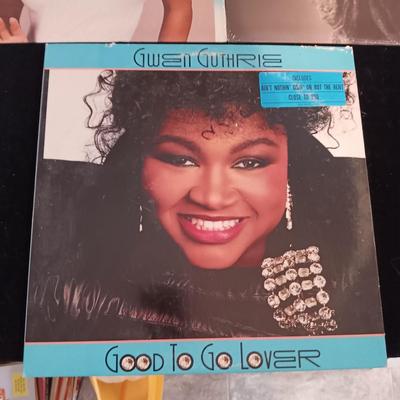 WHITNEY, GWEN GUTHRIE & JODY WATLEY VINYL RECORDS