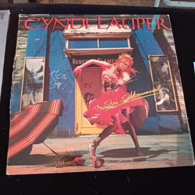 2 CYNDI LAUPER VINYL RECORDS IN GREAT SHAPE