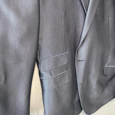 Men’s Gray Herringbone Suit by Kenneth Cole